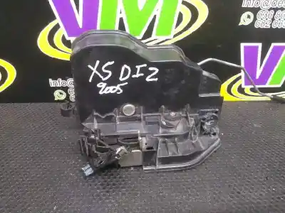 Peça sobressalente para automóvel em segunda mão fechadura da porta dianteira esquerda por bmw x5 x5 e70 xdrive 30d referências oem iam 7202143  