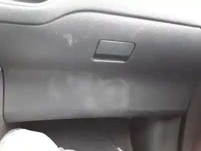 Tweedehands auto-onderdeel handschoenenkastje voor toyota auris (_e15_) 1.4 d-4d (nde150_) oem iam-referenties 