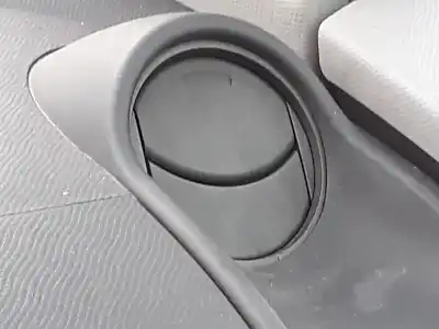 Автозапчасти б/у аэрационная решетка за toyota yaris (ksp9/scp9/nlp9) básico ссылки oem iam 