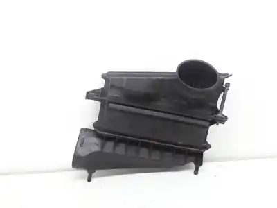 Second-hand car spare part air filter for clase c clase r w251 320 cdi l 251.122 oem iam references a6420900701