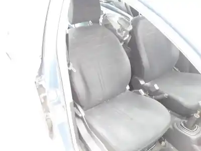 Автозапчасти б/у сиденье правое переднее за toyota yaris (ksp9/scp9/nlp9) básico ссылки oem iam 
