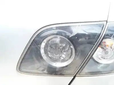 Piesă de schimb auto la mâna a doua lampã interior dreapta spate pentru mazda 3 2.0 sportive referințe oem iam p2913r