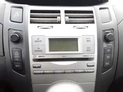 Автозапчастина б/у аудіо система / радіо cd для toyota yaris (ksp9/scp9/nlp9) básico посилання на oem iam 