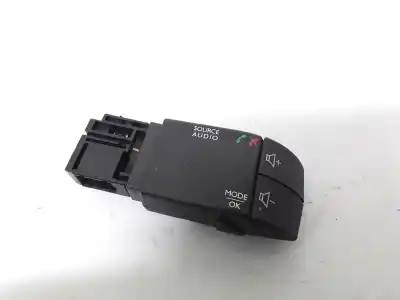 Second-hand car spare part comfort module for renault clio iv grandtour authentique oem iam references 2555522448r  