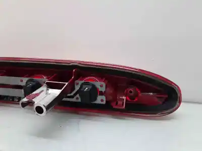 Peça sobressalente para automóvel em segunda mão farolim de travão central por peugeot 208 active referências oem iam 9674309080  