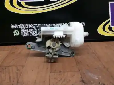 Second-hand car spare part tailgate lock for audi a4 (8d2, b5) gasolina 1999 4p oem iam references 8d0862055  