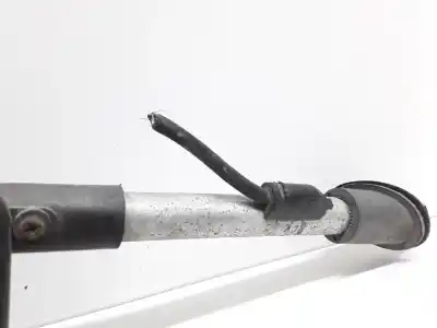 Second-hand car spare part antenna base for ssangyong korando 2.3 diesel cat oem iam references    Second-hand car spare part antenna base for ssangyong korando 2.3 diesel cat oem iam references