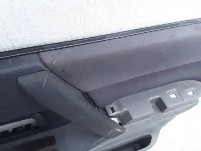 Автозапчастина б/у обработка передніх правіх дверей для mitsubishi montero (v60/v70) 3.2 di-d avance посилання на oem iam   