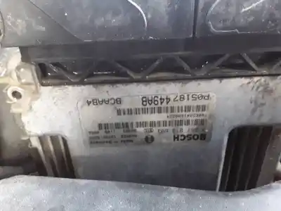 Peça sobressalente para automóvel em segunda mão  por DODGE CALIBER  Referências OEM IAM 0281013693  