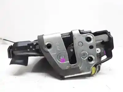 Автозапчастина б/у замок заднього правого дверя для toyota corolla (e12) 2.0 d-4d linea luna berlina посилання на oem iam    Автозапчастина б/у замок заднього правого дверя для toyota corolla (e12) 2.0 d-4d linea luna berlina посилання на oem iam