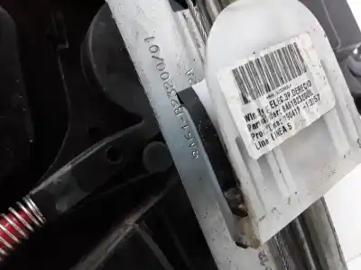 Pezzo di ricambio per auto di seconda mano alzacristalli anteriore destro per ford fiesta (cb1) ambiente riferimenti oem iam 8a61b23200bl  