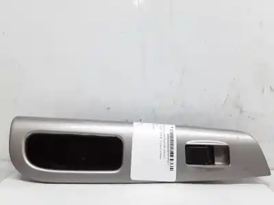 Second-hand car spare part right front power window switch for toyota corolla (e11) 1.6 linea terra oem iam references 7423102270b0  