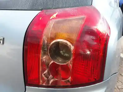Tweedehands auto-onderdeel rechter achterlamp voor toyota corolla (e11) 1.6 linea terra oem iam-referenties 