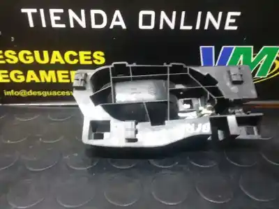 Peça sobressalente para automóvel em segunda mão PUXADOR INTERIOR DIANTEIRO ESQUERDO por CITROEN BERLINGO  Referências OEM IAM 96863076VV  