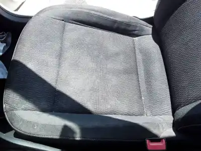 Peça sobressalente para automóvel em segunda mão assento dianteiro direito por skoda rapid ambition referências oem iam   