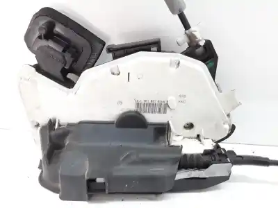 Second-hand car spare part front right door lock for skoda rapid ambition oem iam references 5e1837016a  