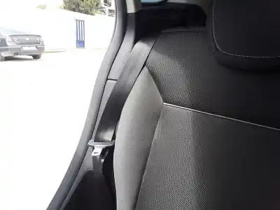Peça sobressalente para automóvel em segunda mão cinto de segurança traseiro direito por ford focus lim. ambiente referências oem iam 