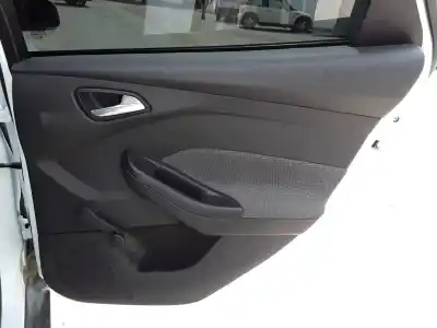 Peça sobressalente para automóvel em segunda mão forra / revestimento da porta traseira direita por ford focus lim. ambiente referências oem iam 