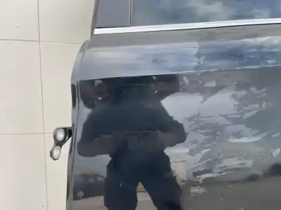 Автозапчастина б/у двері задні ліві для SSANGYONG RODIUS 2.7 Turbodiesel CAT Посилання на OEM IAM 1520947  