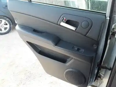 Автозапчасти б/у обивка задней левой двери за SSANGYONG KYRON 200 Xdi Limited ссылки OEM IAM   