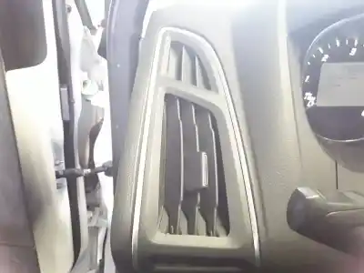 Peça sobressalente para automóvel em segunda mão grelha / difusor de ar por ford focus lim. ambiente referências oem iam 