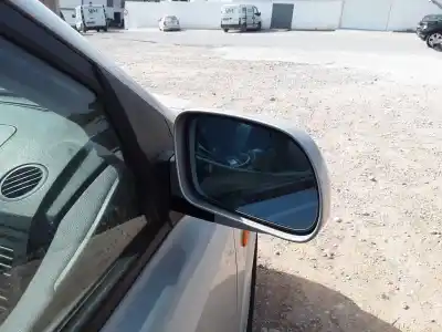 Автозапчасти б/у ЗАДНИЙ ВИД СПРАВА за SSANGYONG KYRON  ссылки OEM IAM   