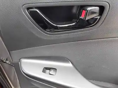 İkinci el araba yedek parçası Arka Sag Cam Kontrolü için RENAULT SCÉNIC I MONOSPACE (JA0/1_, FA0_) 1.9 DTI (JA1U) OEM IAM referansları 3K552B1200  