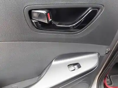 İkinci el araba yedek parçası Arka Sol Cam Kontrolü için RENAULT SCÉNIC I MONOSPACE (JA0/1_, FA0_) 1.9 DTI (JA1U) OEM IAM referansları 3K552B1200  
