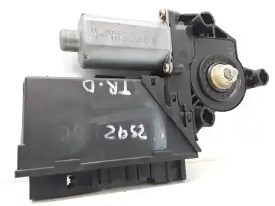 Peça sobressalente para automóvel em segunda mão motor elevador vidro traseiro direito por audi a4 avant (8e) bau referências oem iam 0130821766  