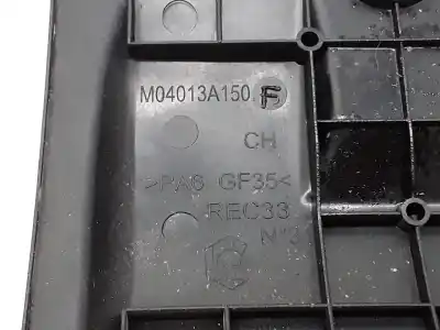 Pièce détachée automobile d'occasion COUVERT DE MOTEUR pour PEUGEOT 3008  Références OEM IAM M04013A150  