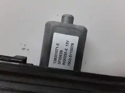 Second-hand car spare part passenger side right window regulator for renault clio iv grandtour authentique oem iam references 807205569r