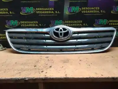 Peça sobressalente para automóvel em segunda mão Grelha Frontal por TOYOTA COROLLA VERSO (_E12_) 2.0 D-4D (CDE120_) Referências OEM IAM   