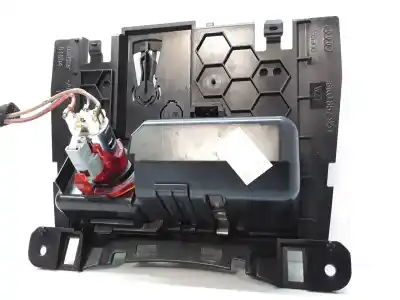 Автозапчастина б/у попільничка для audi q5 (8r) 2.0 tdi advance quattro (130kw) посилання на oem iam 8k0857951   Автозапчастина б/у попільничка для audi q5 (8r) 2.0 tdi advance quattro (130kw) посилання на oem iam 8k0857951