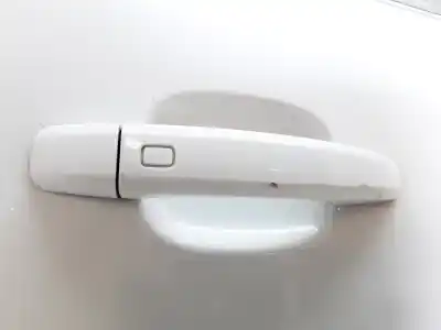 Second-hand car spare part exterior right front door handle for audi q5 (8r) 2.0 tdi advance quattro (130kw) oem iam references 8t0837205a Second-hand car spare part exterior right front door handle for audi q5 (8r) 2.0 tdi advance quattro (130kw) oem iam references 8t0837205a