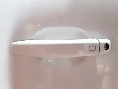 Second-hand car spare part exterior left front door handle for audi q5 (8r) 2.0 tdi advance quattro (130kw) oem iam references 8t0837205a Second-hand car spare part exterior left front door handle for audi q5 (8r) 2.0 tdi advance quattro (130kw) oem iam references 8t0837205a