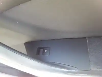 Piesă de schimb auto la mâna a doua Panou Comandã Geamuri Electrice Fatã Partea Din Dreapta pentru OPEL ASTRA J BERLINA 5P A17DTR Referințe OEM IAM 13301886  