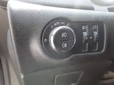 Pezzo di ricambio per auto di seconda mano CONTROLLO DELLA LUCE per OPEL ASTRA J BERLINA 5P  Riferimenti OEM IAM   