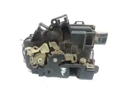 Автозапчастина б/у замок дверей заднього лівого для audi a6 avant (4f5) 3.0 tdi quattro (171kw) посилання на oem iam 4b0839805b  