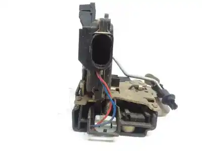 Автозапчастина б/у замок дверей заднього лівого для AUDI A6 AVANT (4F5) 3.0 TDI Quattro (171kW) Посилання на OEM IAM 4B0839805B  