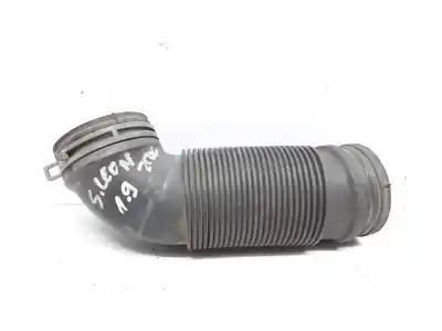 Pièce détachée automobile d'occasion Tube pour SEAT LEON (1M1) 1M1 Références OEM IAM 1K0129684B  