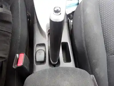 Tweedehands auto-onderdeel handremhendel voor toyota auris (_e15_) 1.4 d-4d (nde150_) oem iam-referenties 