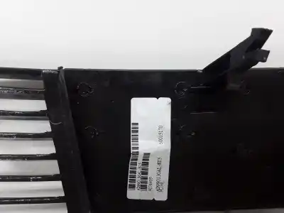 Pezzo di ricambio per auto di seconda mano griglia paraurti sinistra per audi a6 c5 (4b2) 1.9 tdi riferimenti oem iam ad99013gal  