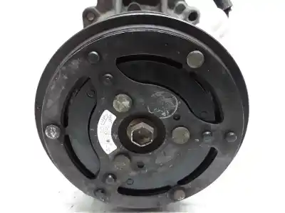 Peça sobressalente para automóvel em segunda mão Compressor De Ar Condicionado A/a A/c por TOYOTA COROLLA (E11) 1.6 Linea Terra Referências OEM IAM 4472206364  