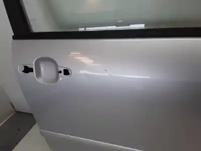 Peça sobressalente para automóvel em segunda mão porta dianteira direita por toyota corolla verso (e12) 2.0 d-4d linea terra referências oem iam   