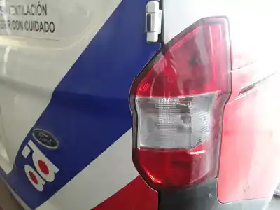 İkinci el araba yedek parçası SAG KUYRUK LAMBASI için FORD TRANSIT COURIER (C4A)  OEM IAM referansları ET7613404AF  