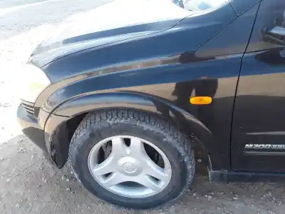 Автозапчасти б/у левое переднее крыло за SSANGYONG KYRON 200 Xdi Sport ссылки OEM IAM   