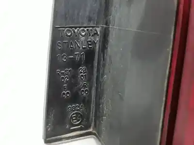 Peça sobressalente para automóvel em segunda mão Farolim Traseiro Direito por TOYOTA COROLLA VERSO (E12) 2.0 D-4D Linea Terra Referências OEM IAM 31QF13  