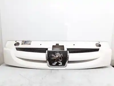 Second-hand car spare part Central Bumper Grille for PEUGEOT PARTNER (S1) 1.9 Diesel OEM IAM references 9644758777  