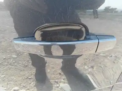 Автозапчастина б/у завнішня ручка задня ліва для opel zafira b cosmo посилання на oem iam 