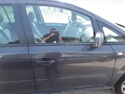 Автозапчастина б/у передні праві двері для opel zafira b cosmo посилання на oem iam 